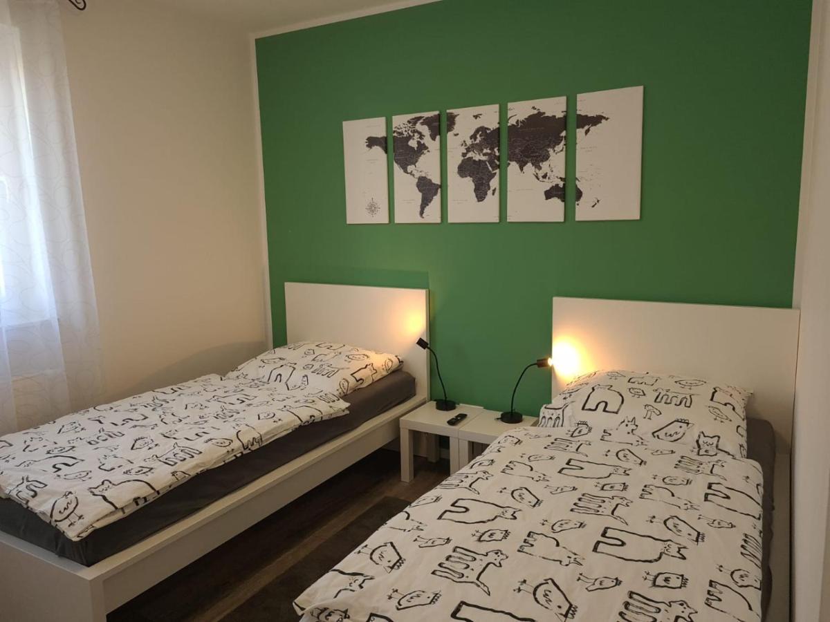 Haus Kuestenbrise - Urlaub Mit Hund An Der Kueste Mit Eigenen Garten, Sauna Und Gemuetlichen Kaminfeuer Schweiburg Bagian luar foto