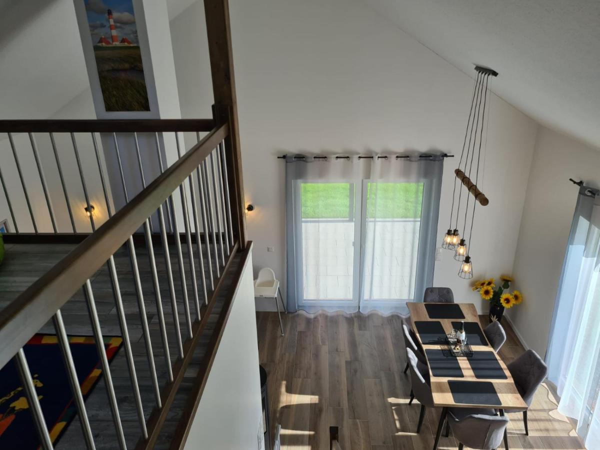 Haus Kuestenbrise - Urlaub Mit Hund An Der Kueste Mit Eigenen Garten, Sauna Und Gemuetlichen Kaminfeuer Schweiburg Bagian luar foto
